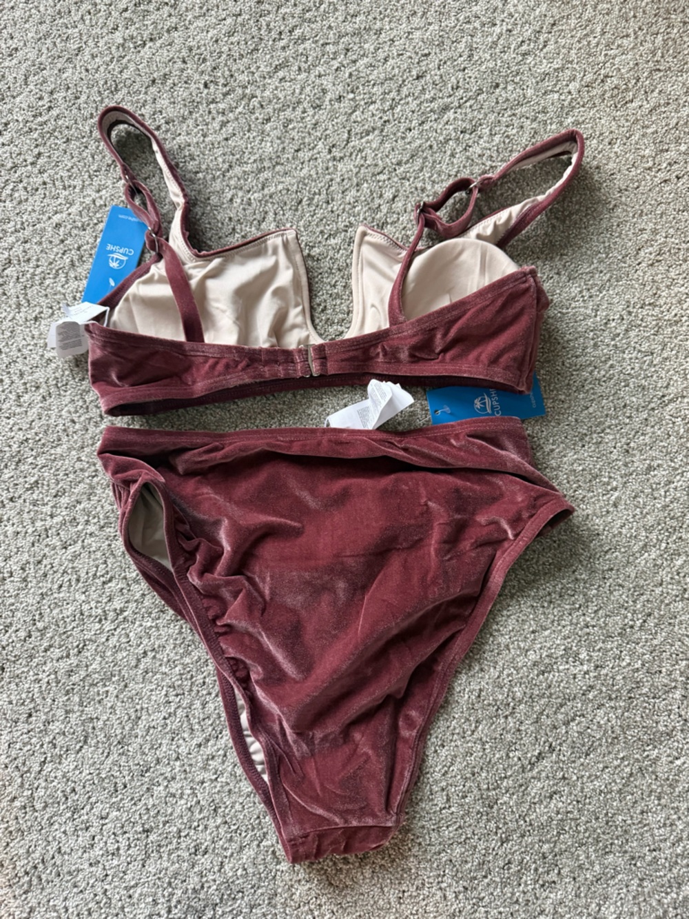 Cupshe Velvet Two-Piece Bikini Set - Wine - Picture 4 of 4